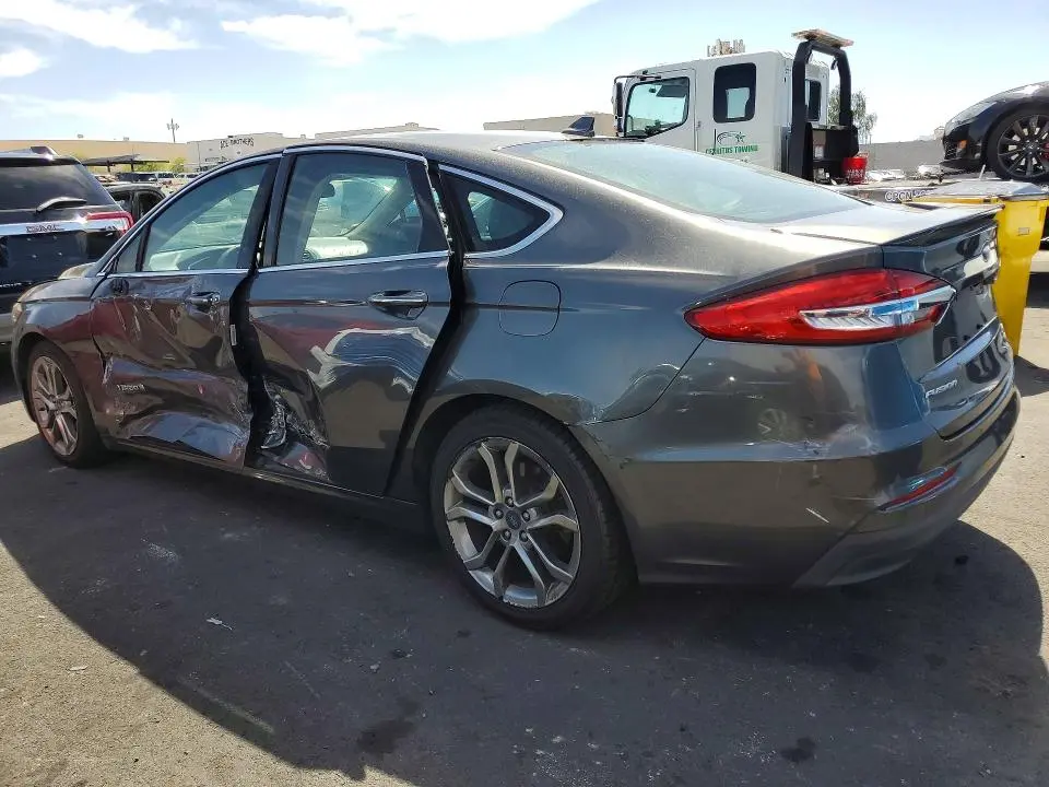 2019 FORD FUSION TITANIUM  