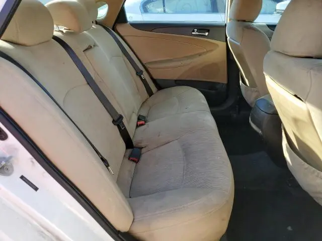 2013 HYUNDAI SONATA GLS  