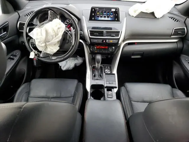 2020 MITSUBISHI ECLIPSE CROSS SE  