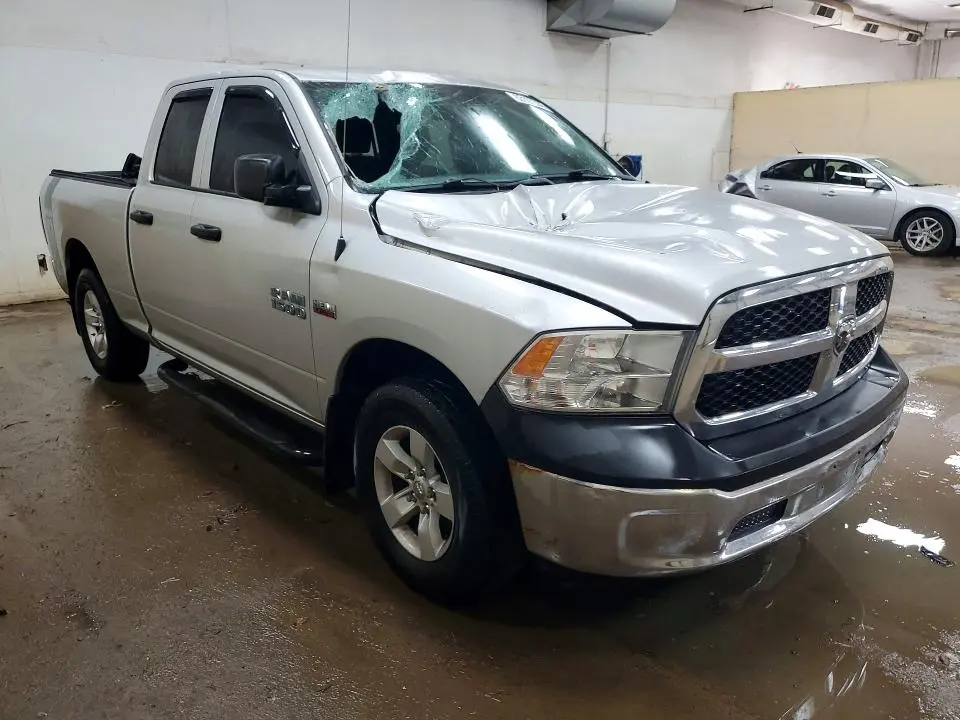 2016 RAM 1500 ST  