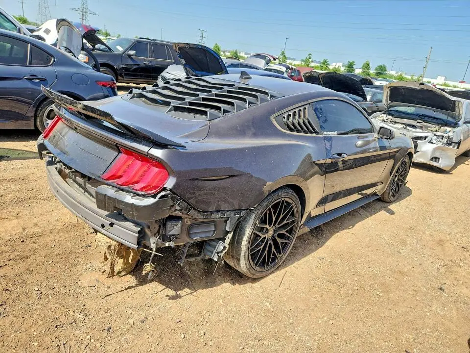 2022 FORD MUSTANG   