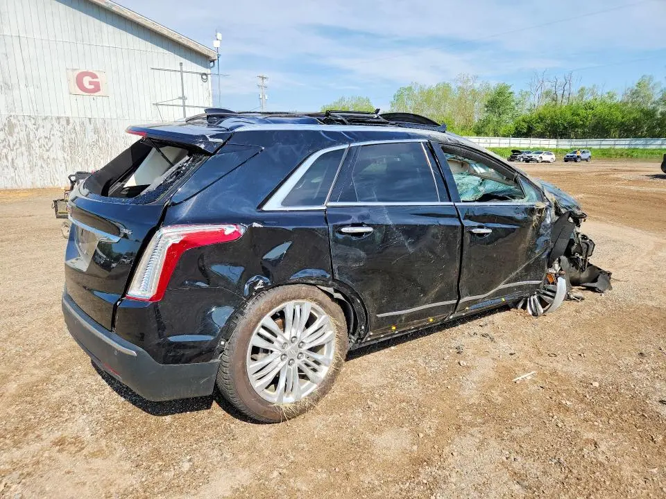2017 CADILLAC XT5 PREMIUM LUXURY  