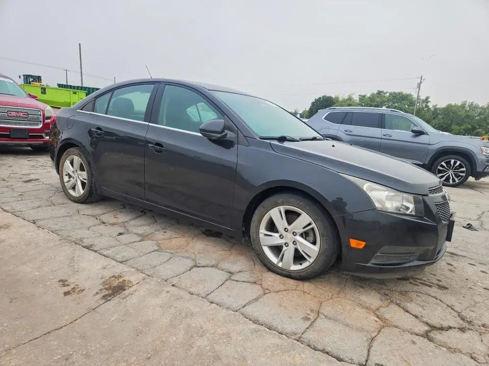 2014 CHEVROLET CRUZE   