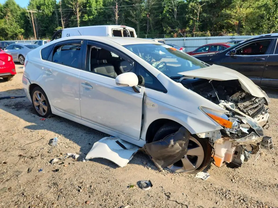 2015 TOYOTA PRIUS PERSONA SERIES  