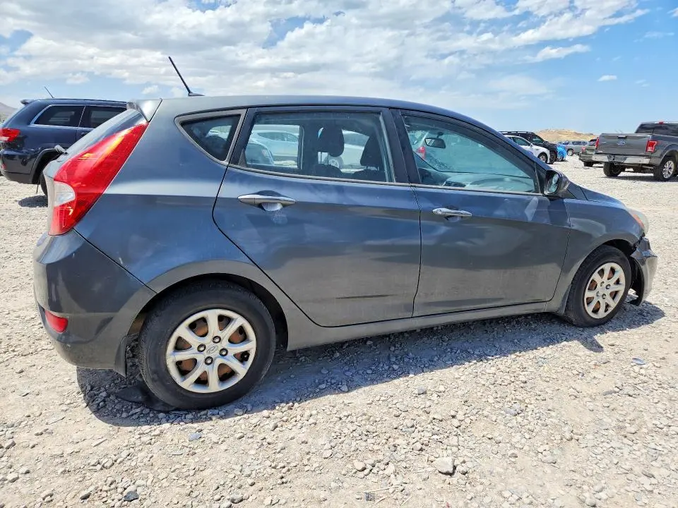 2012 HYUNDAI ACCENT GLS  