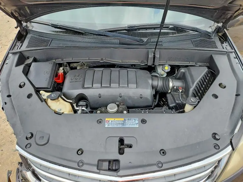 2013 CHEVROLET TRAVERSE LT  