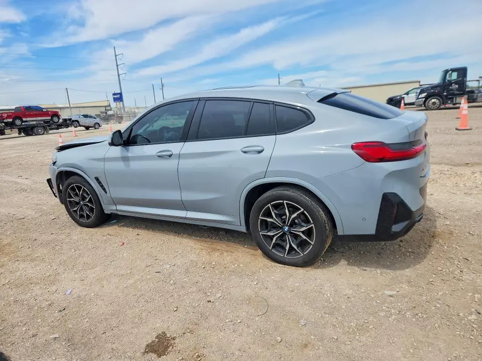 2024 BMW X4 XDRIVE30I  
