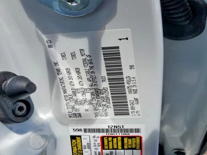 2023 TOYOTA TUNDRA CREWMAX LIMITED  