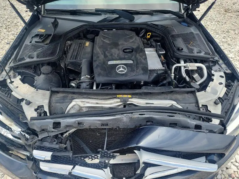 2016 MERCEDES-BENZ C 300  
