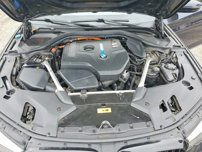 2018 BMW 530E   
