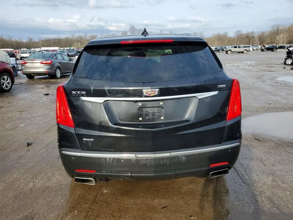 2019 CADILLAC XT5 LUXURY  