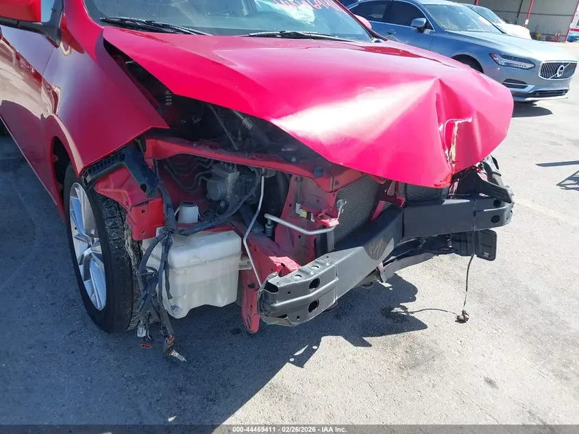 2015 TOYOTA COROLLA LE PLUS