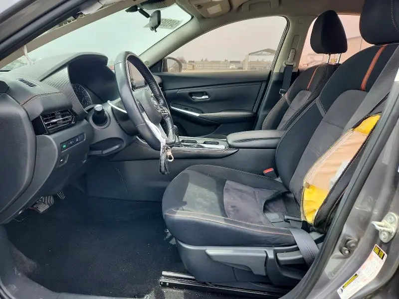 2021 NISSAN SENTRA SR  