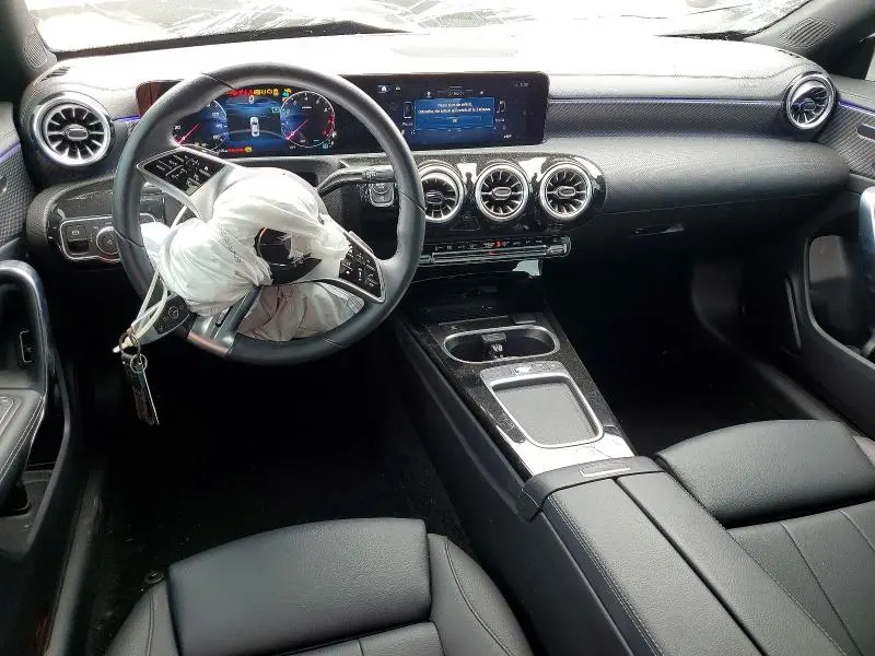 2025 MERCEDES-BENZ CLA 250  