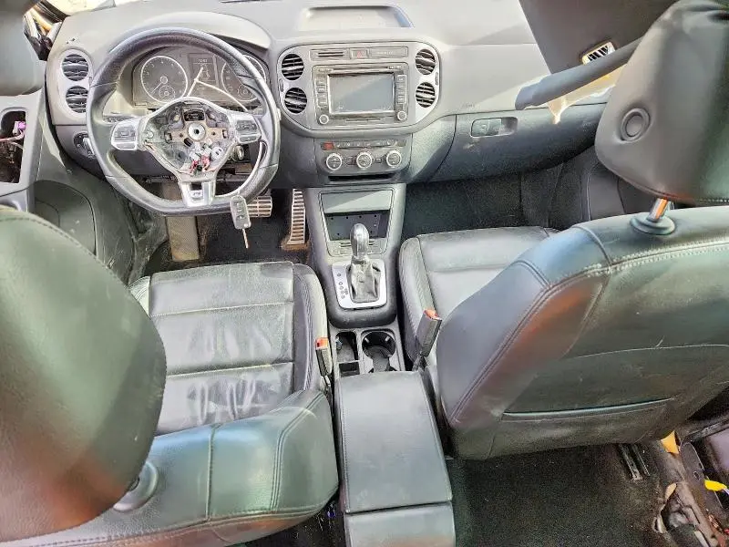 2014 VOLKSWAGEN TIGUAN S  