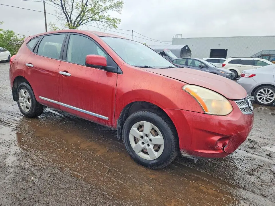 2011 NISSAN ROGUE S  