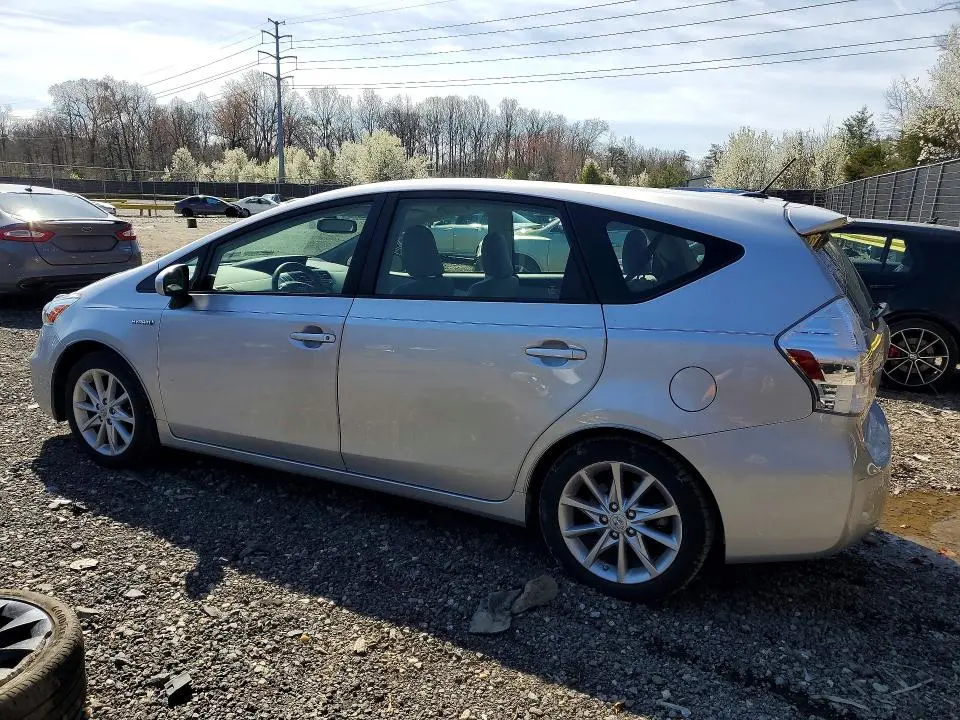 2012 TOYOTA PRIUS V FIVE  