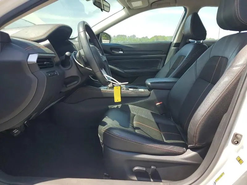 2020 NISSAN ALTIMA SR  