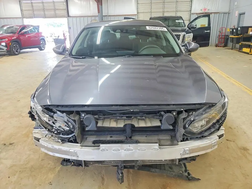 2018 HONDA ACCORD EX  
