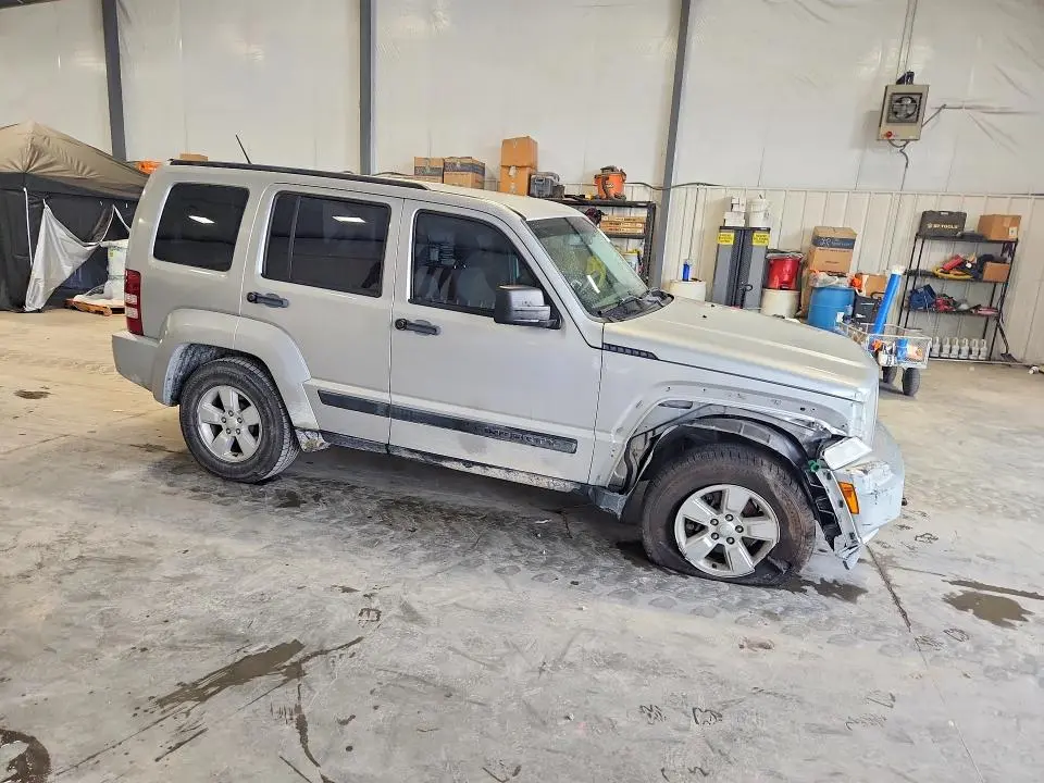 2012 JEEP LIBERTY SPORT  
