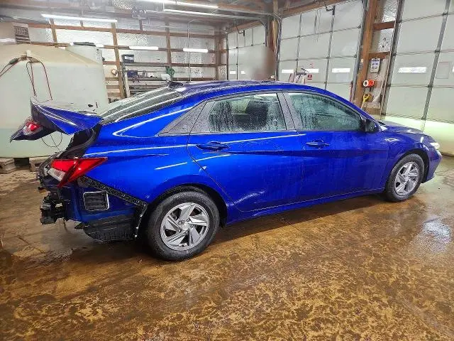 2024 HYUNDAI ELANTRA SE  