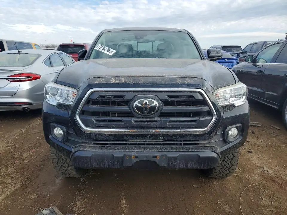 2019 TOYOTA TACOMA SR5 V6  