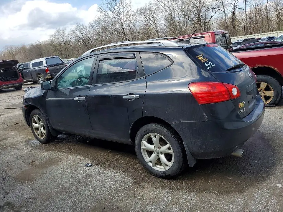 2010 NISSAN ROGUE S  