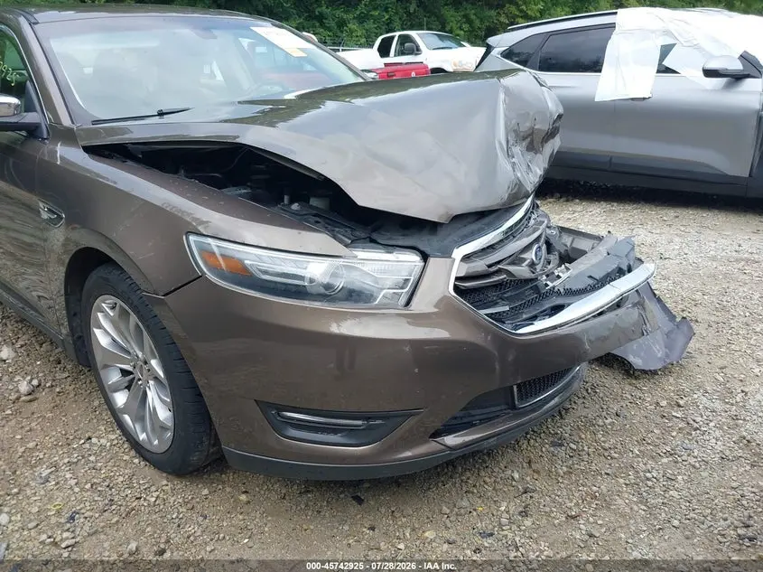 2015 FORD TAURUS LIMITED