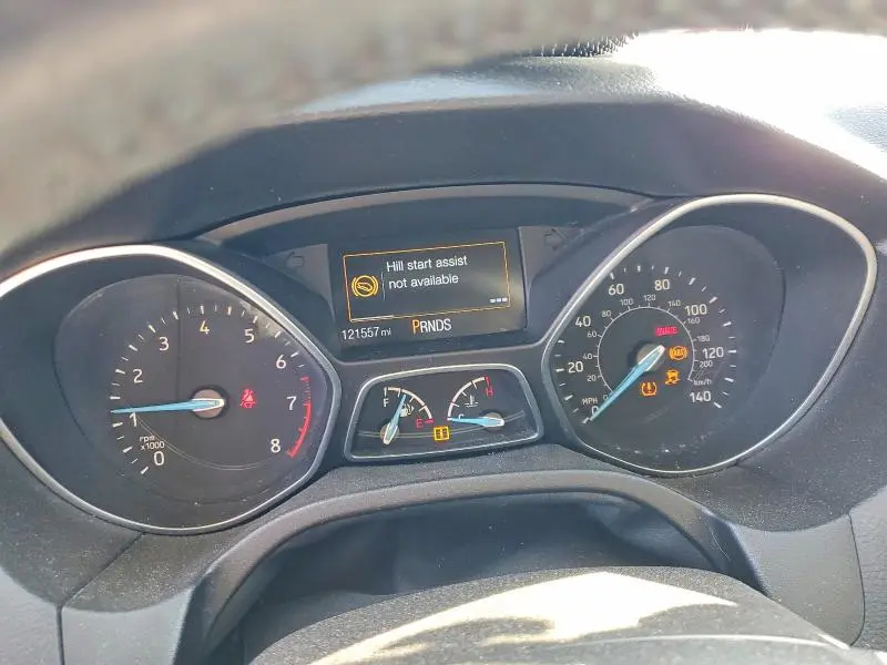 2015 FORD FOCUS SE  