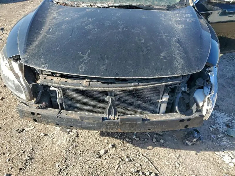 2010 NISSAN MAXIMA S  