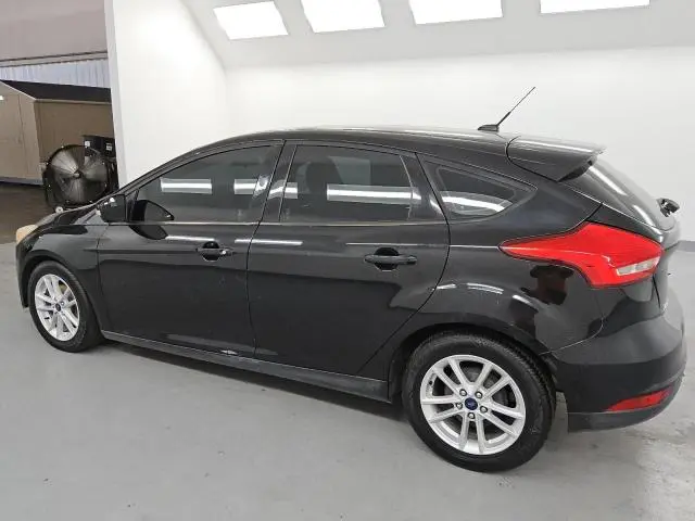 2017 FORD FOCUS SE  