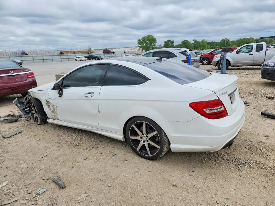 2015 MERCEDES-BENZ C 250  