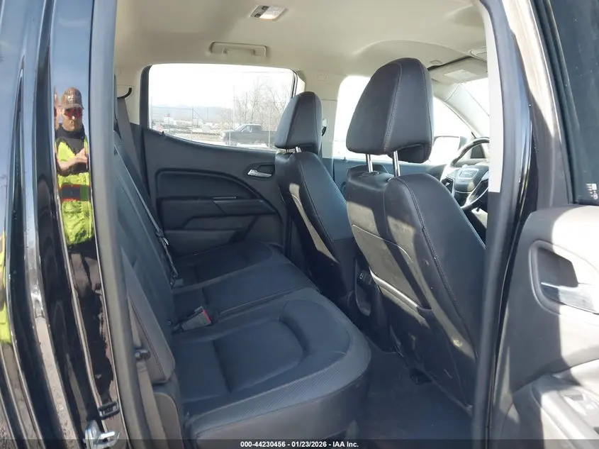 2022 GMC CANYON 4WD  SHORT BOX AT4 - LEATHER