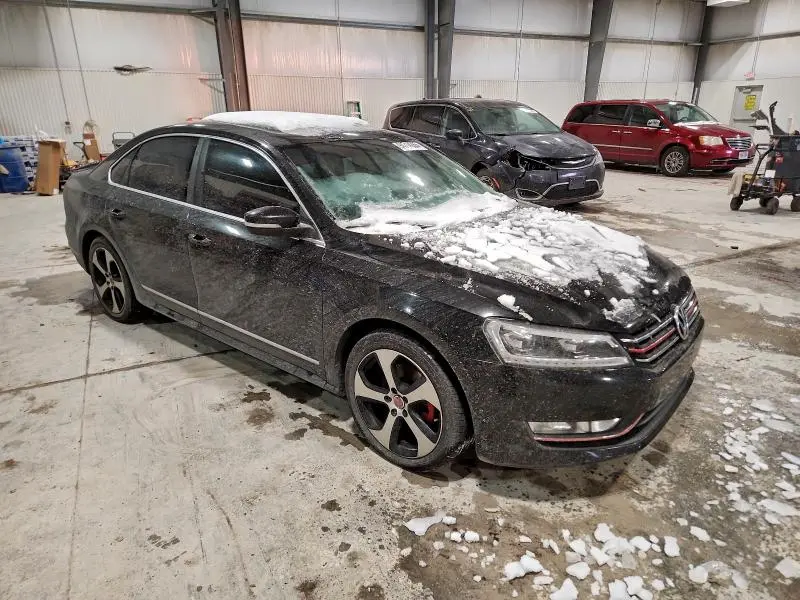 2013 VOLKSWAGEN PASSAT SEL  