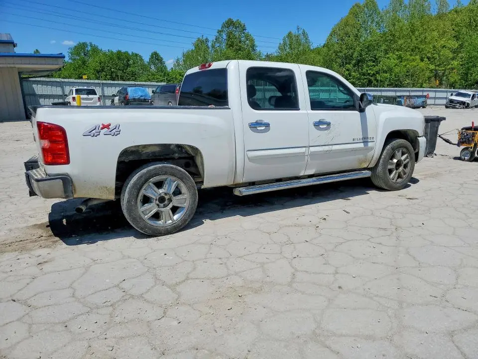 2013 CHEVROLET SILVERADO K1500 LT  