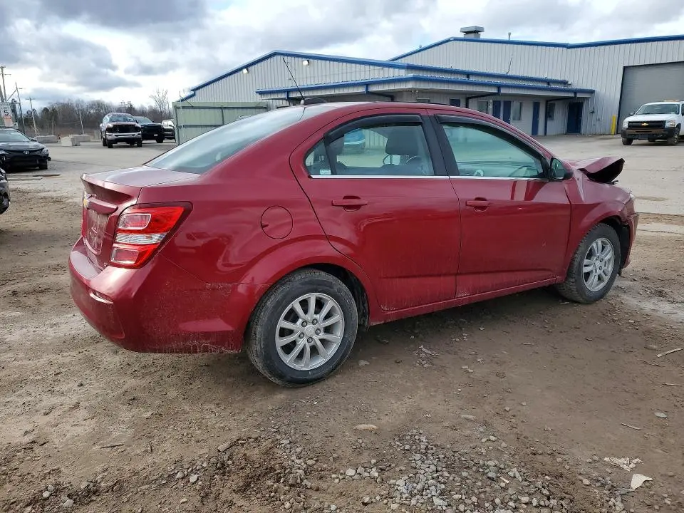2018 CHEVROLET SONIC LT  