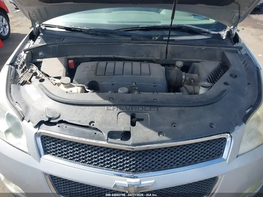 2012 CHEVROLET TRAVERSE LS