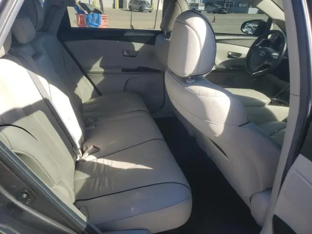 2013 TOYOTA VENZA LE  