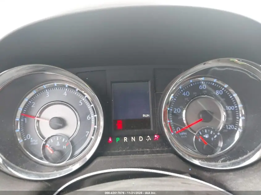 2015 CHRYSLER TOWN & COUNTRY TOURING