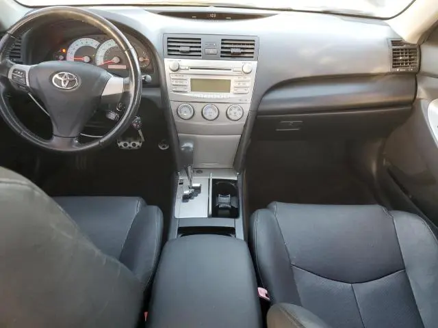 2010 TOYOTA CAMRY SE  