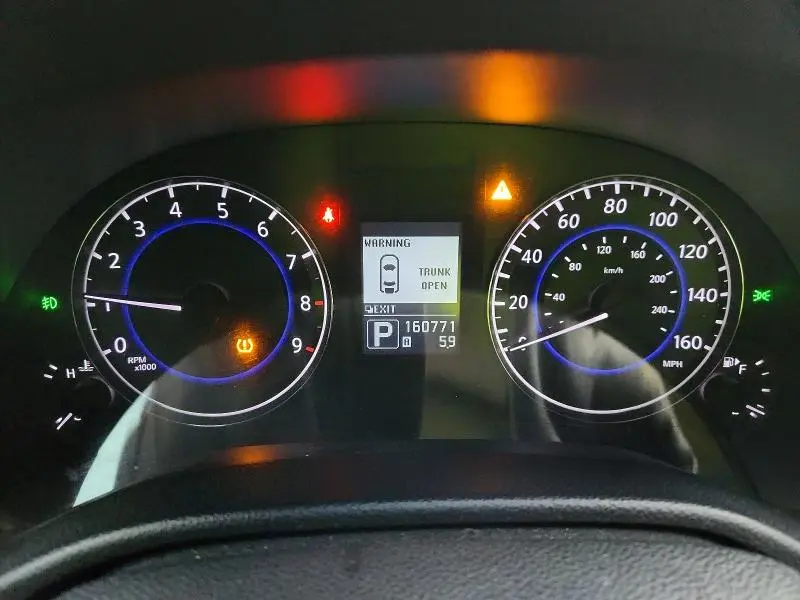 2013 INFINITI G37 BASE  