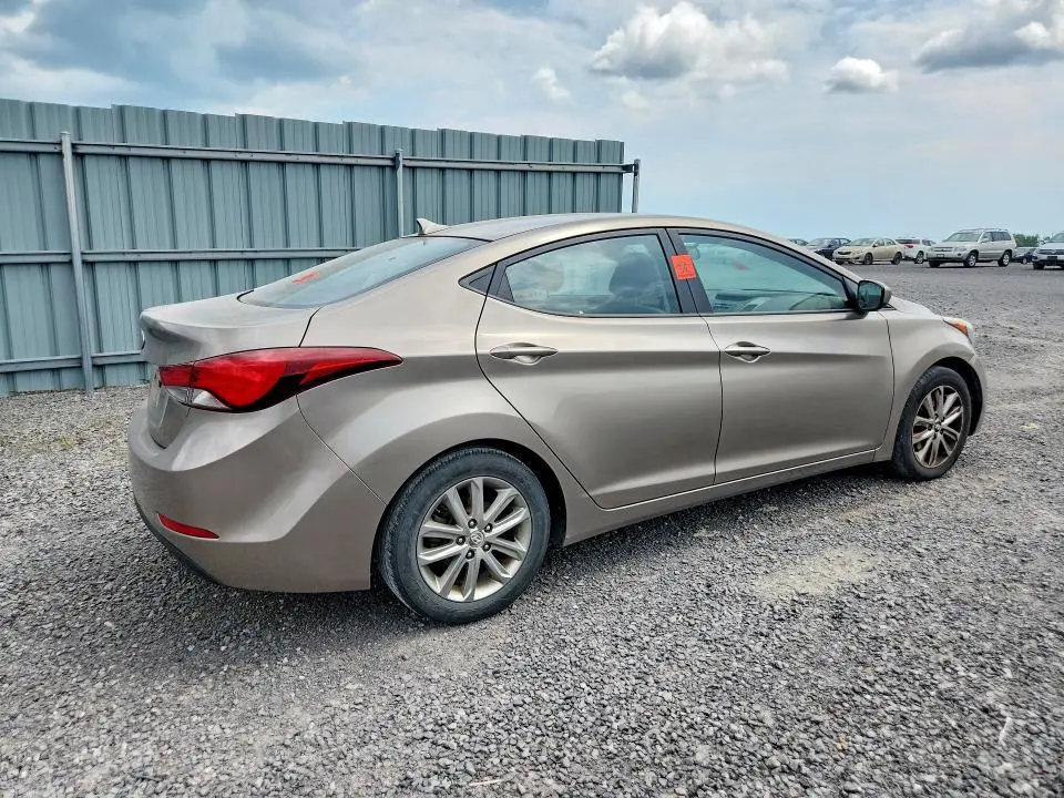 2014 HYUNDAI ELANTRA SE  