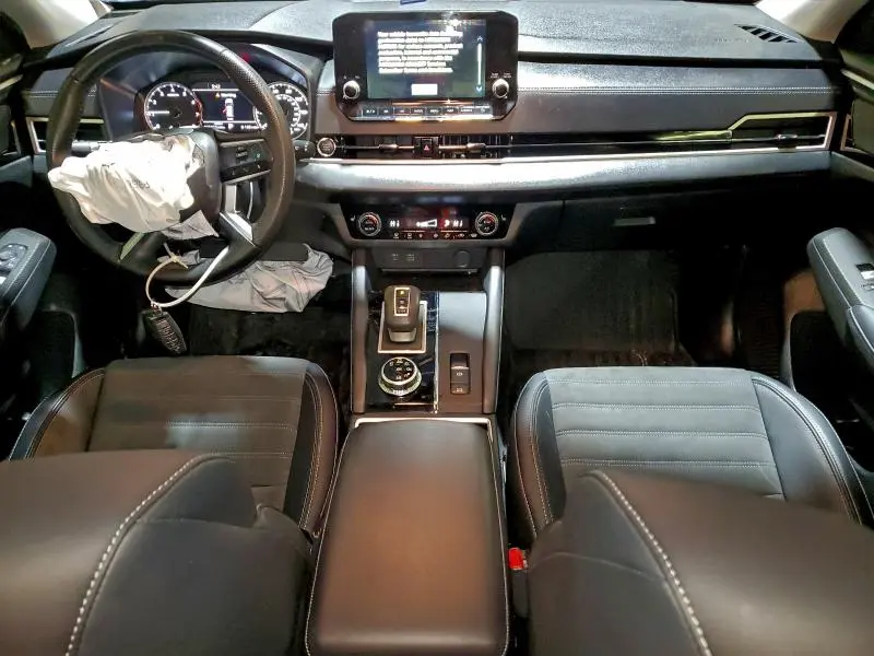 2023 MITSUBISHI OUTLANDER SE  