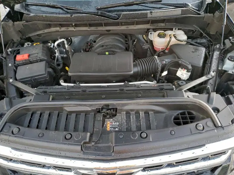 2024 CHEVROLET SILVERADO K1500 LT  