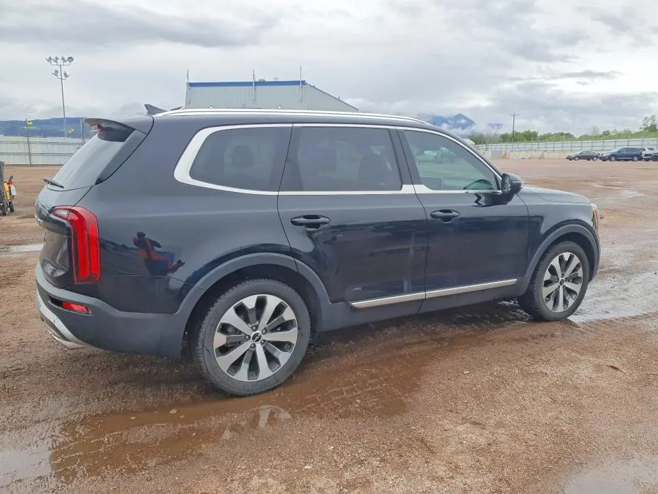 2022 KIA TELLURIDE EX  