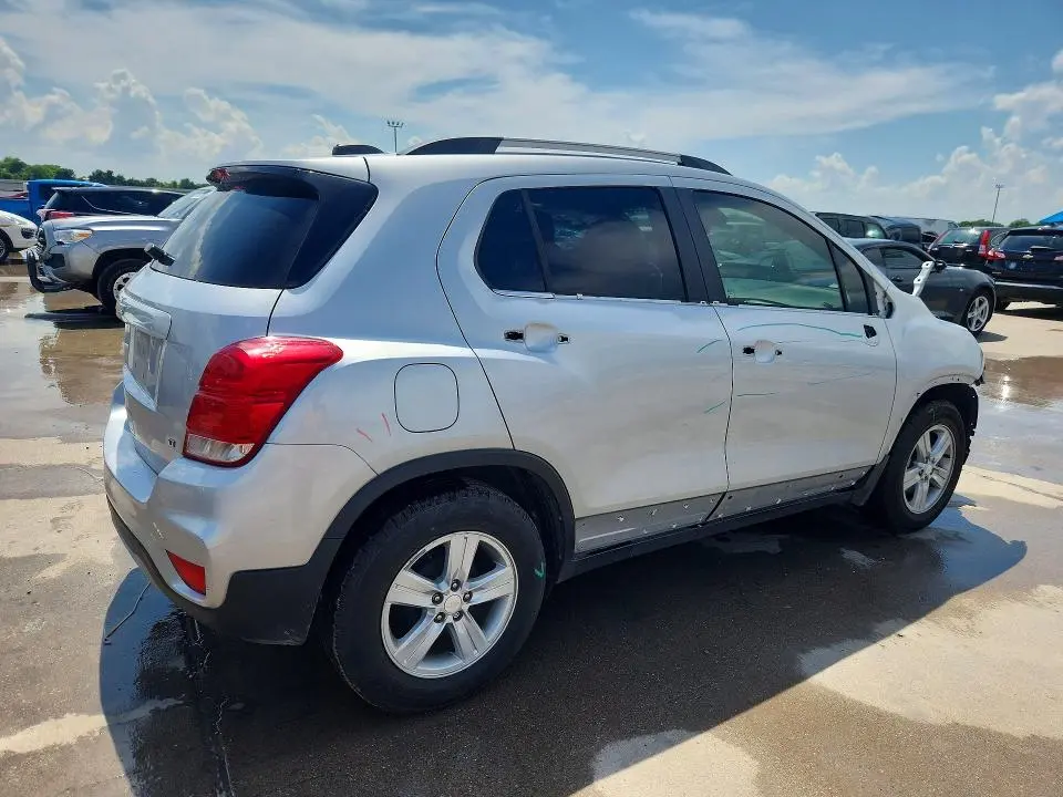2020 CHEVROLET TRAX 1LT  