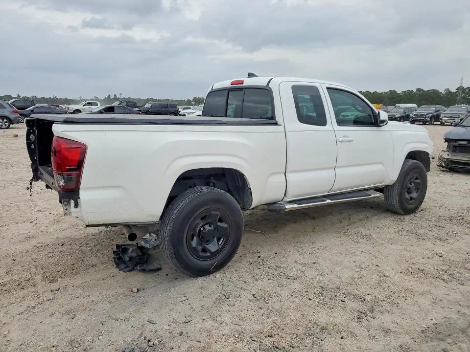 2018 TOYOTA TACOMA   
