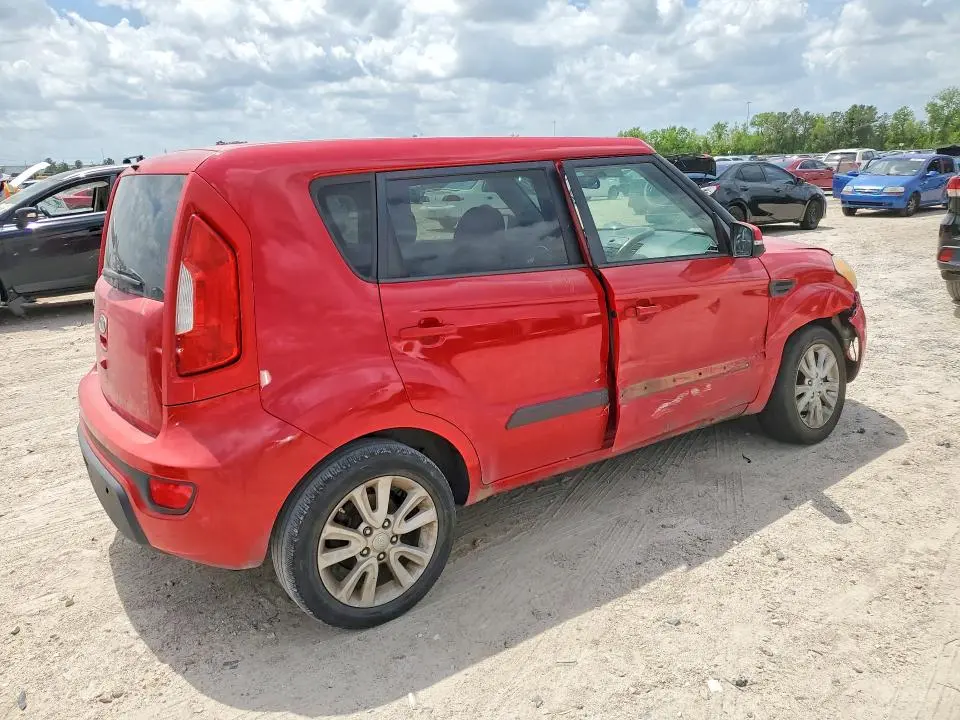 2012 KIA SOUL +  