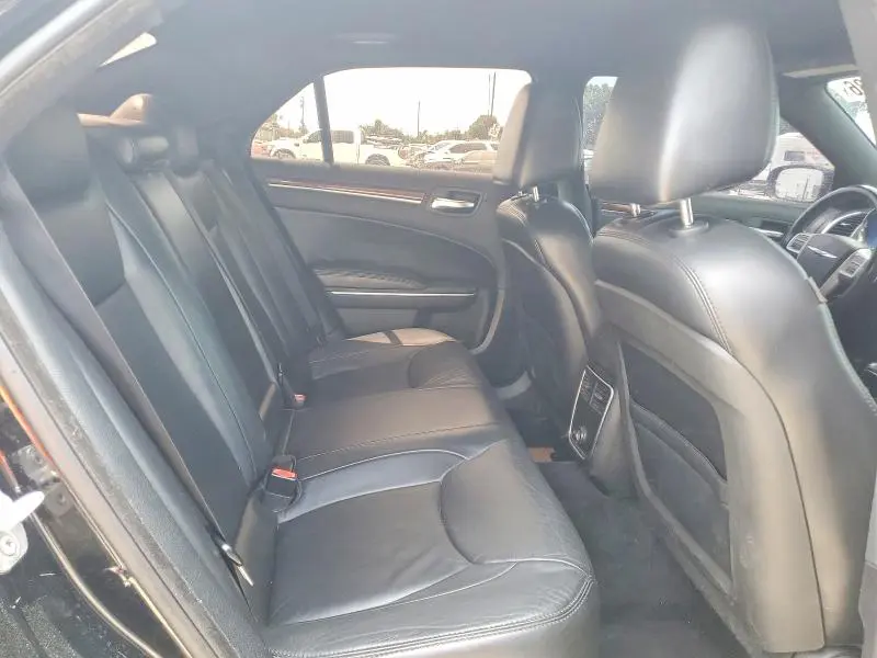 2013 CHRYSLER 300   
