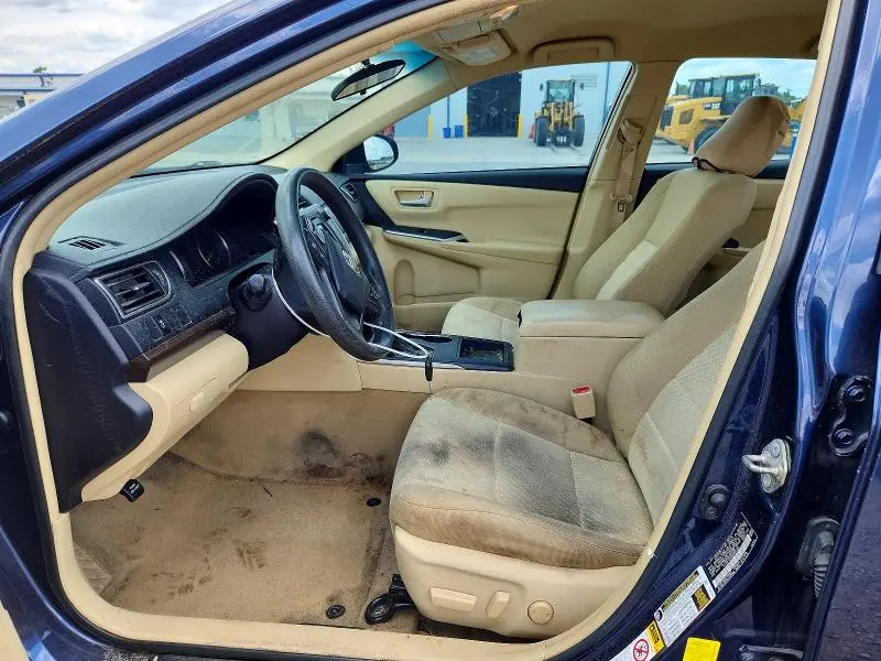 2016 TOYOTA CAMRY LE  